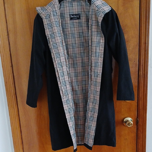 Burberry Black Trench Coat Modern Plaid Design M/L EUC - Picture 2 of 8